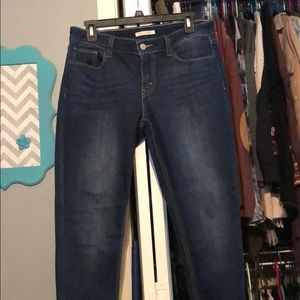 Levi’s 535 Super Skinny Jeans